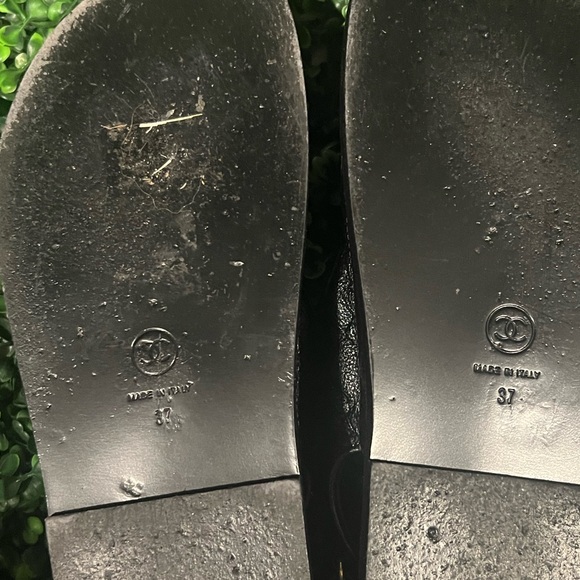 Authentic CHANEL CC Buttons  Caviar Skin Dad Sandals 37 Black No Box - Picture 4 of 10